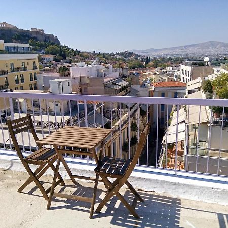 Unique Location With Rooftop View เอเธนส์ ภายนอก รูปภาพ